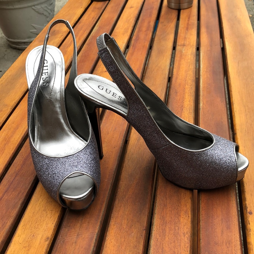 Peep toe heels!